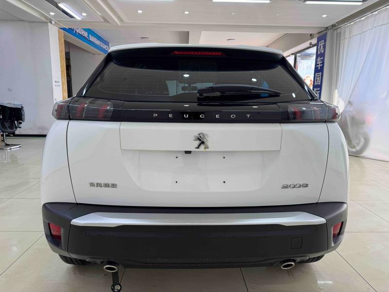Peugeot 2008, 2022 — фото 5 из 12