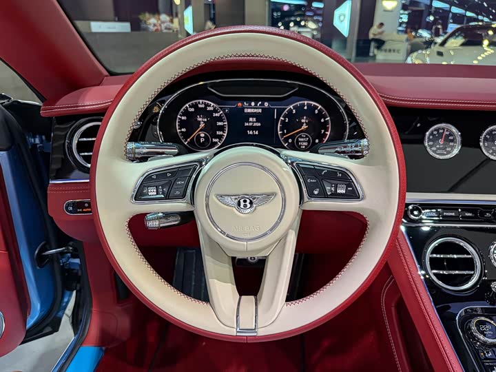 Bentley Continental GT, 2023 — фото 9 из 9