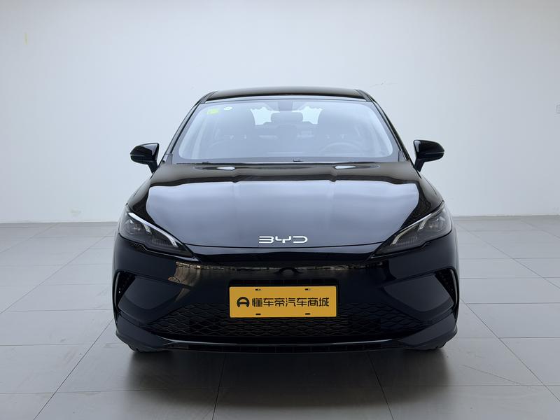 BYD Seal 05 DM-i Hybrid, 2025 — фото 2 из 12