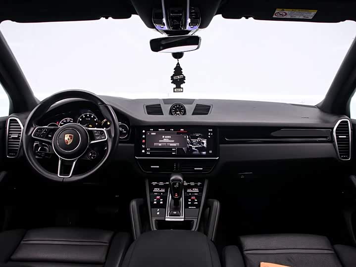 Porsche Cayenne Hybrid, 2022 — фото 5 из 9