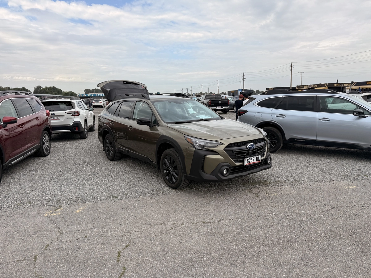Subaru Outback, 2023 — фото 2 из 3