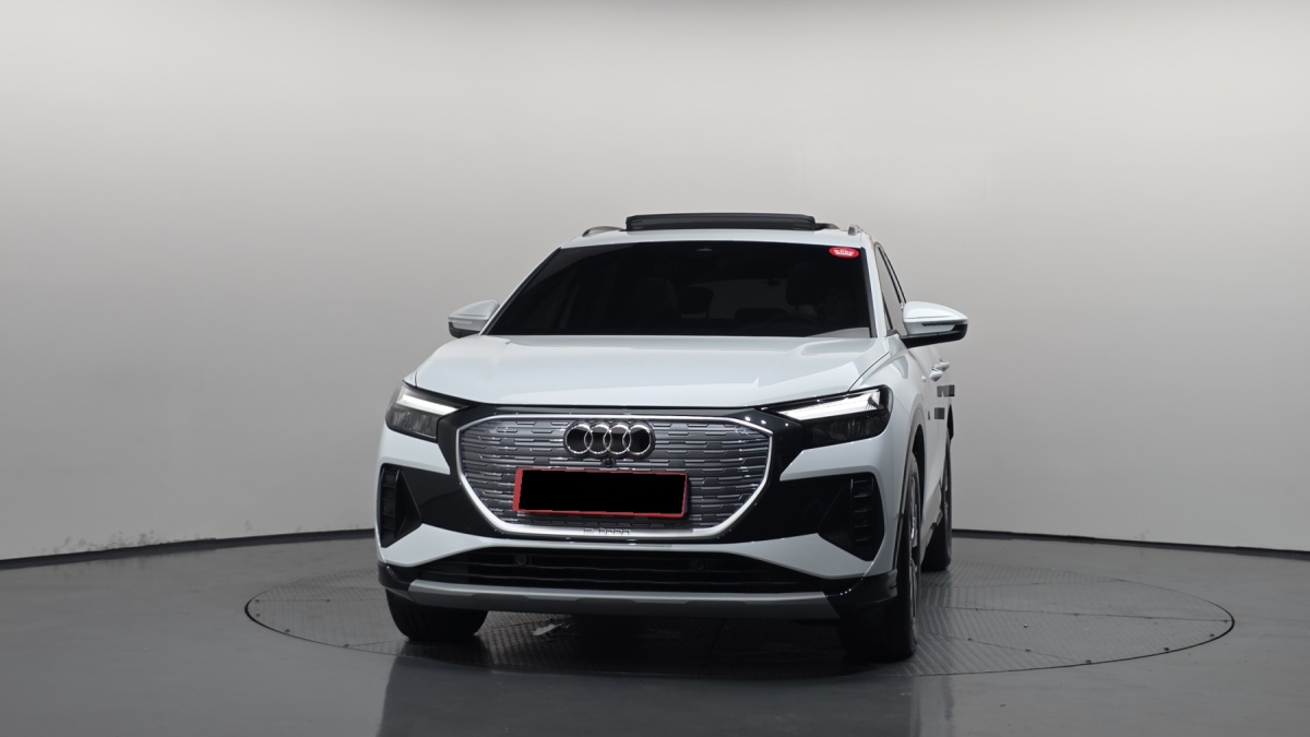 Audi Q4 e-tron, 2025 — фото 3 из 12