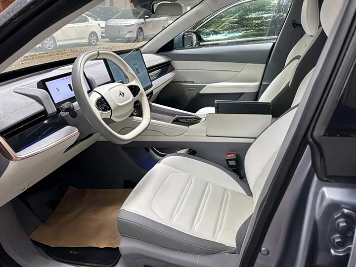 Dongfeng Yipai eπ 007, 2023 — фото 5 из 9