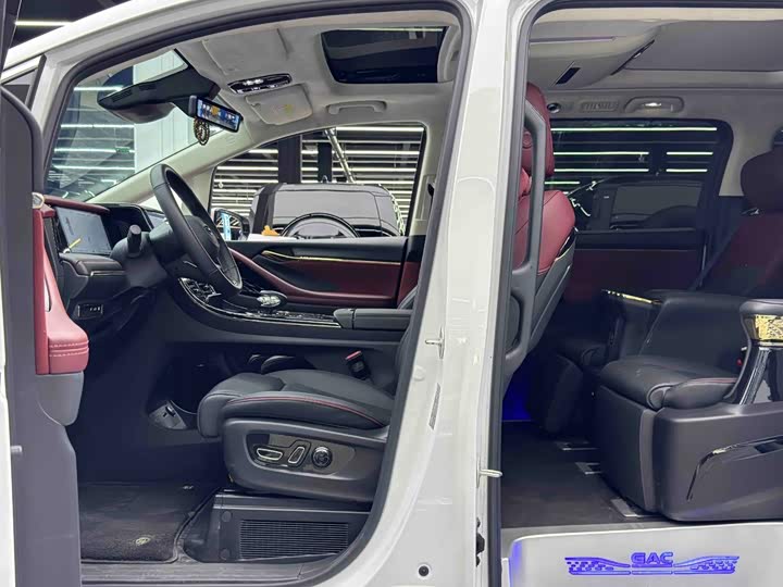 GAC Trumpchi E9, 2024 — фото 8 из 9