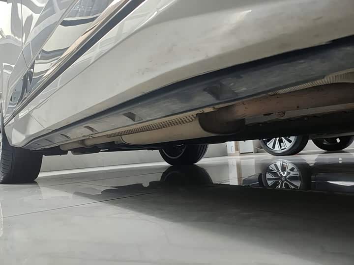 Dongfeng Yipai eπ 008, 2025 — фото 2 из 9