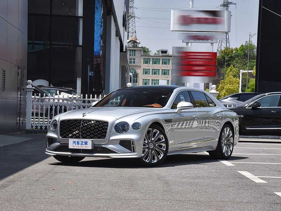 Bentley Flying Spur Hybrid, 2026 — купить в Самаре под ключ