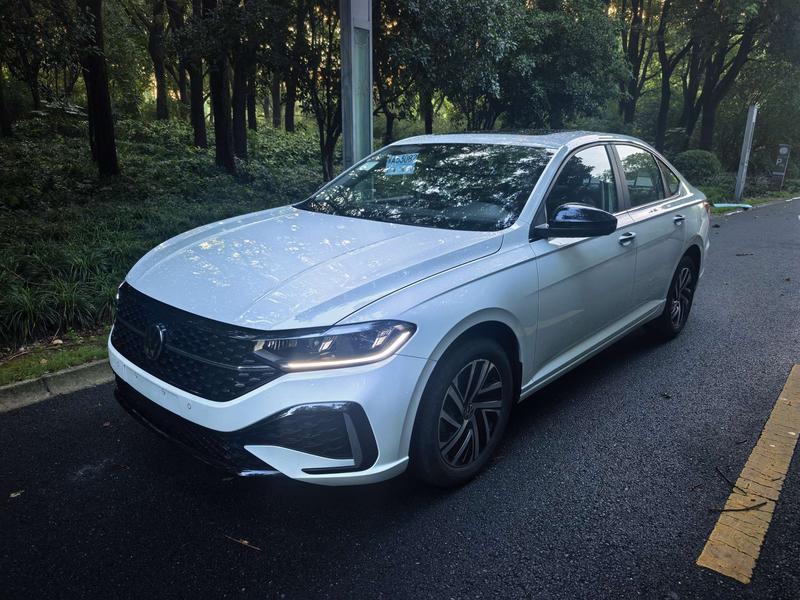 Volkswagen Lavida, 2024 — купить в Саранске под ключ