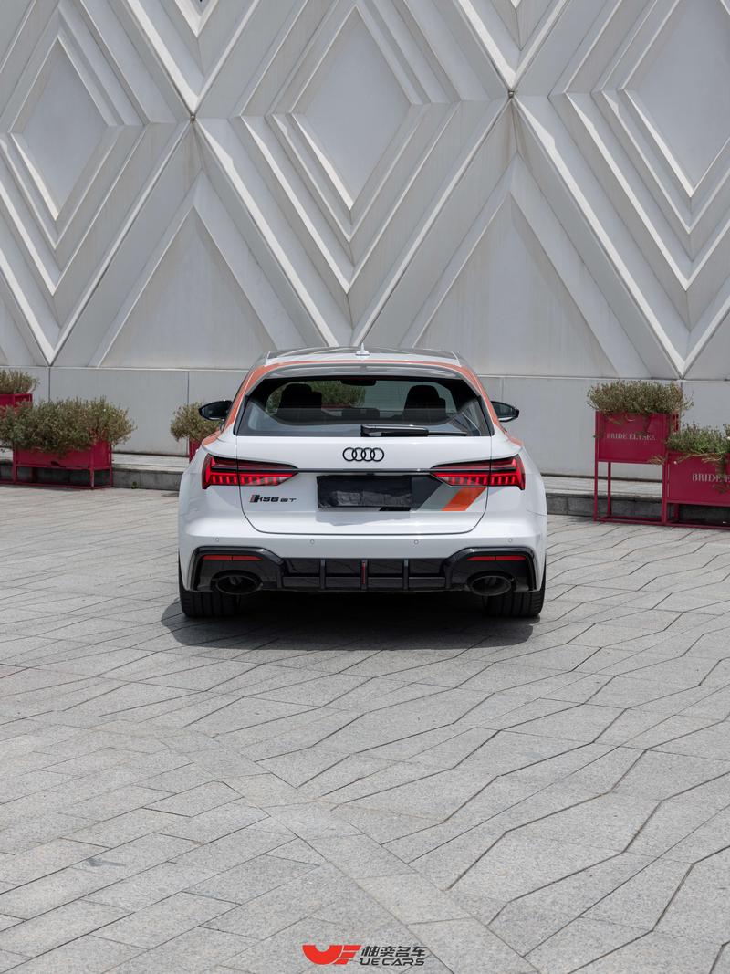 Audi RS 6, 2025 — фото 5 из 12