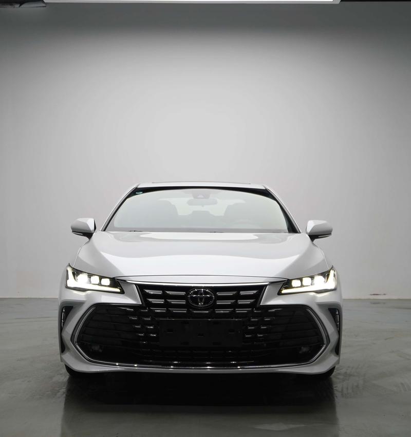 Toyota Avalon, 2026 — фото 2 из 12