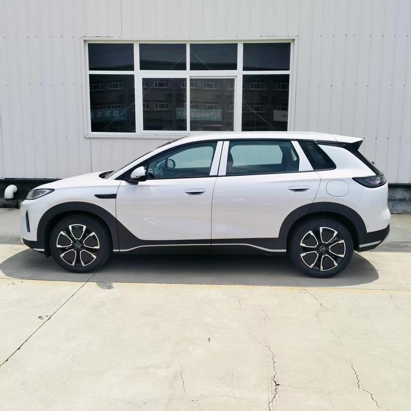 BYD Sea Lion 05 DM-i Hybrid, 2026 — фото 3 из 12