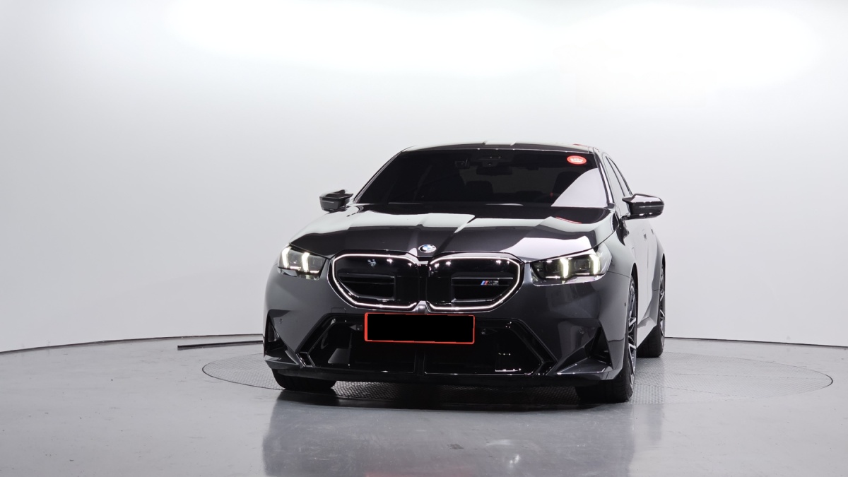 BMW M5, 2025 — фото 3 из 12