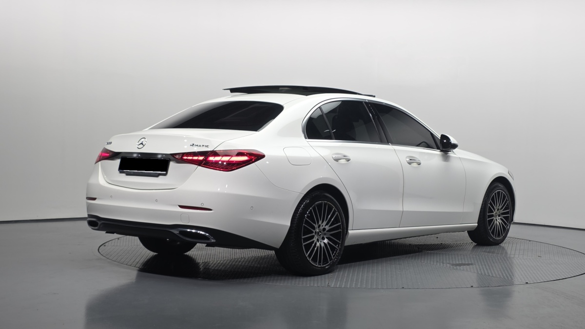Mercedes-Benz C-Class, 2022 — фото 2 из 12