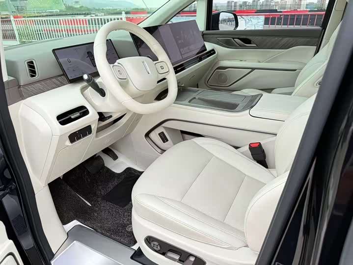 Wey 80 Hybrid, 2025 — фото 4 из 9