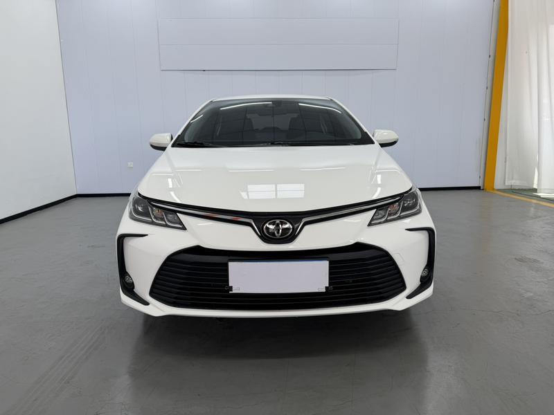 Toyota Corolla, 2022 — фото 2 из 12