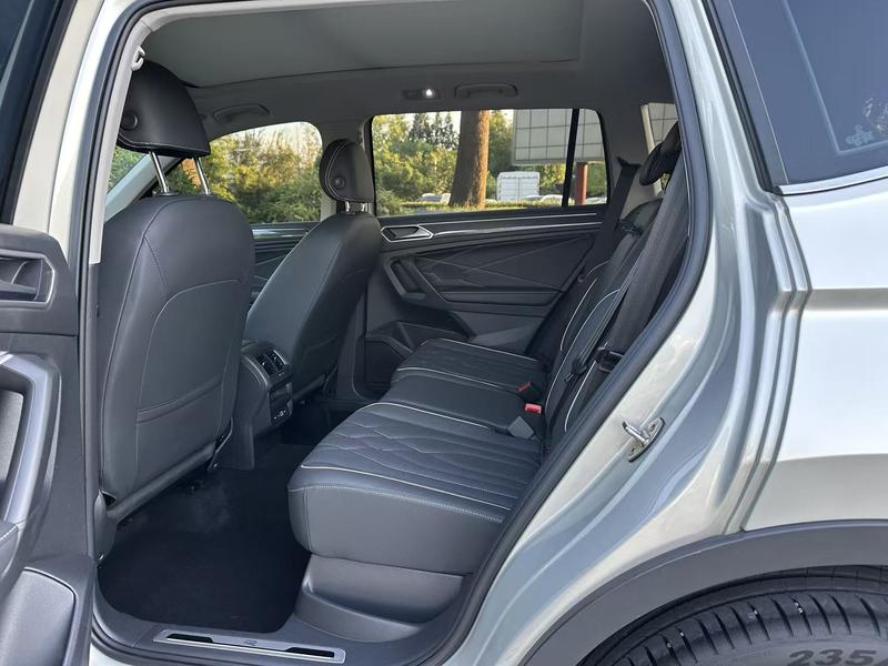 Volkswagen Tiguan L Pro, 2021 — фото 9 из 10