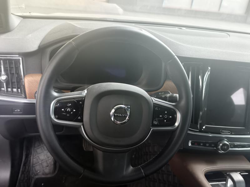 Volvo S90, 2025 — фото 7 из 11