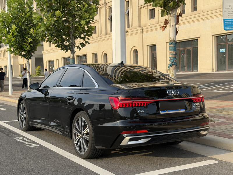 Audi A6L, 2023 — фото 4 из 12