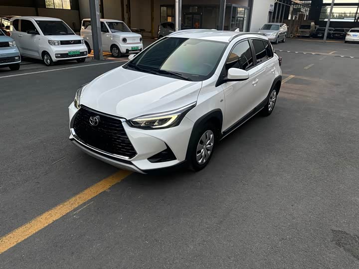 Toyota Yaris L Hatchback, 2021 — купить в Самаре под ключ