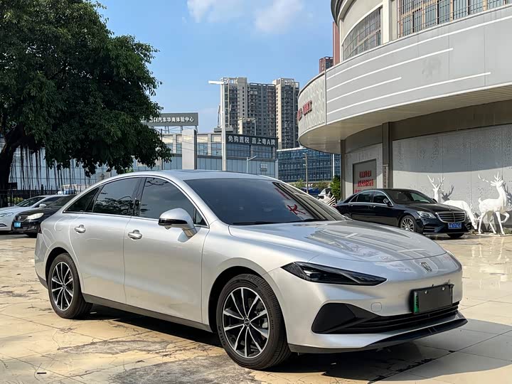 Roewe D7, 2024 — фото 3 из 9