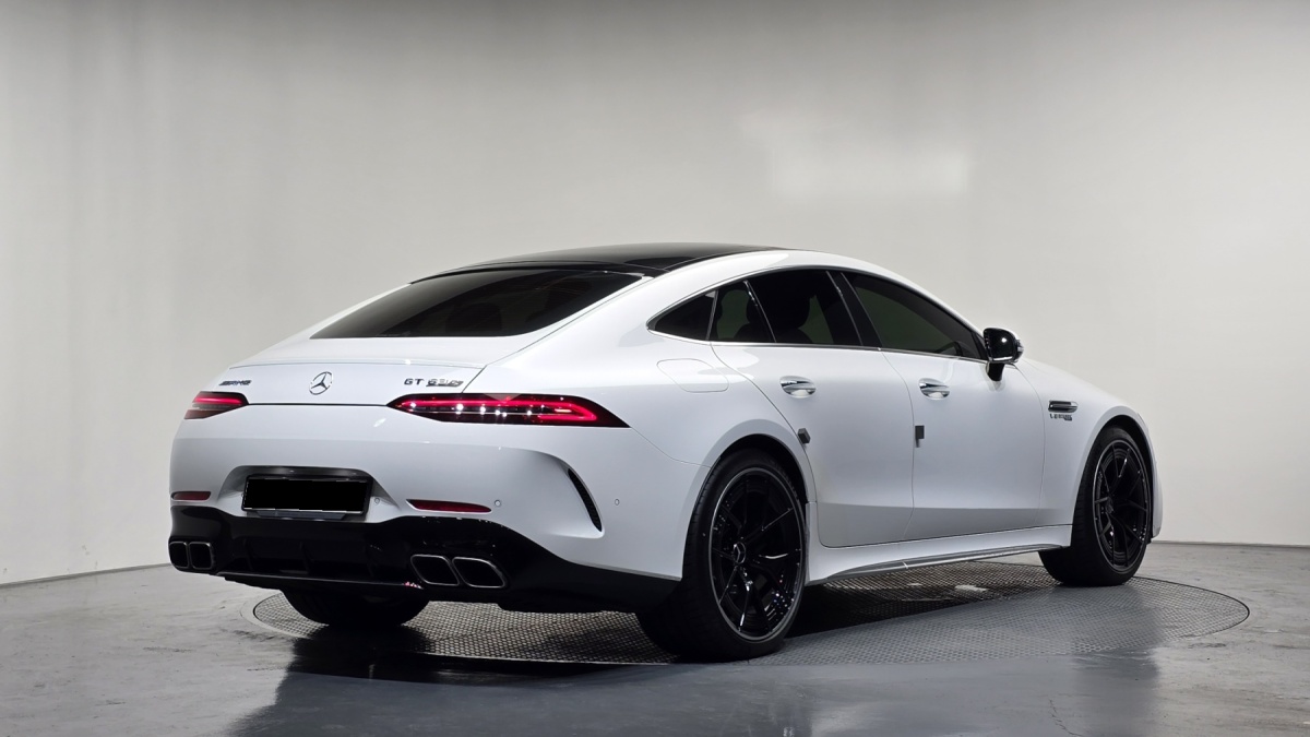 Mercedes-Benz AMG GT, 2023 — фото 2 из 12