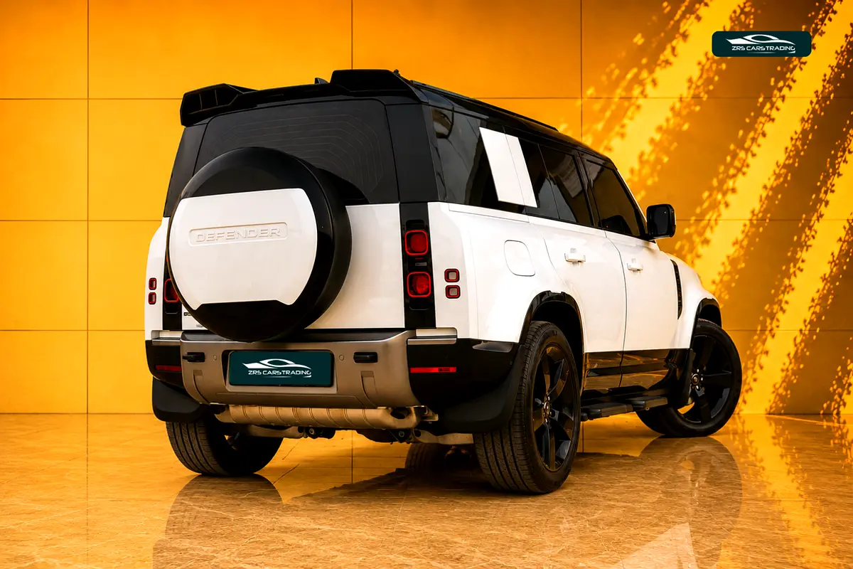 Land Rover Defender, 2025 — фото 6 из 10