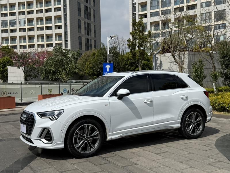 Audi Q3, 2022 — купить в Нижнем Новгороде под ключ