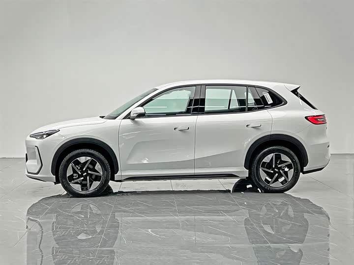 Geely Galaxy E5, 2026 — фото 3 из 9