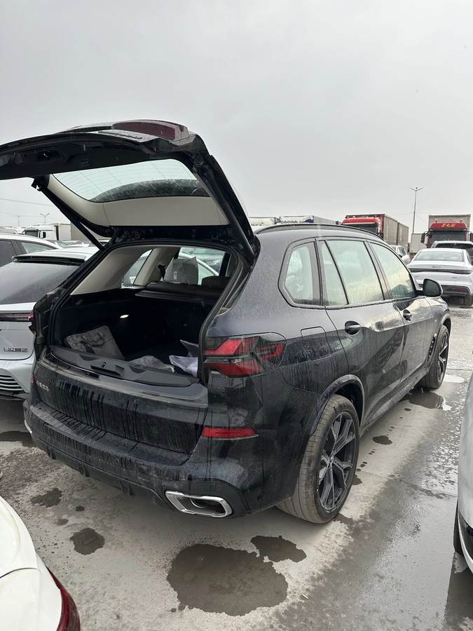 BMW X5, 2026 — фото 2 из 5