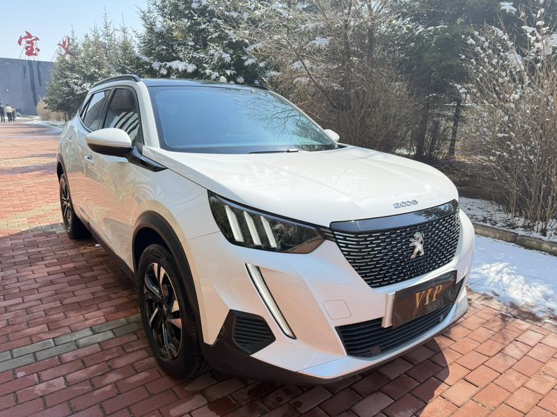 Peugeot 2008, 2022 — фото 3 из 12