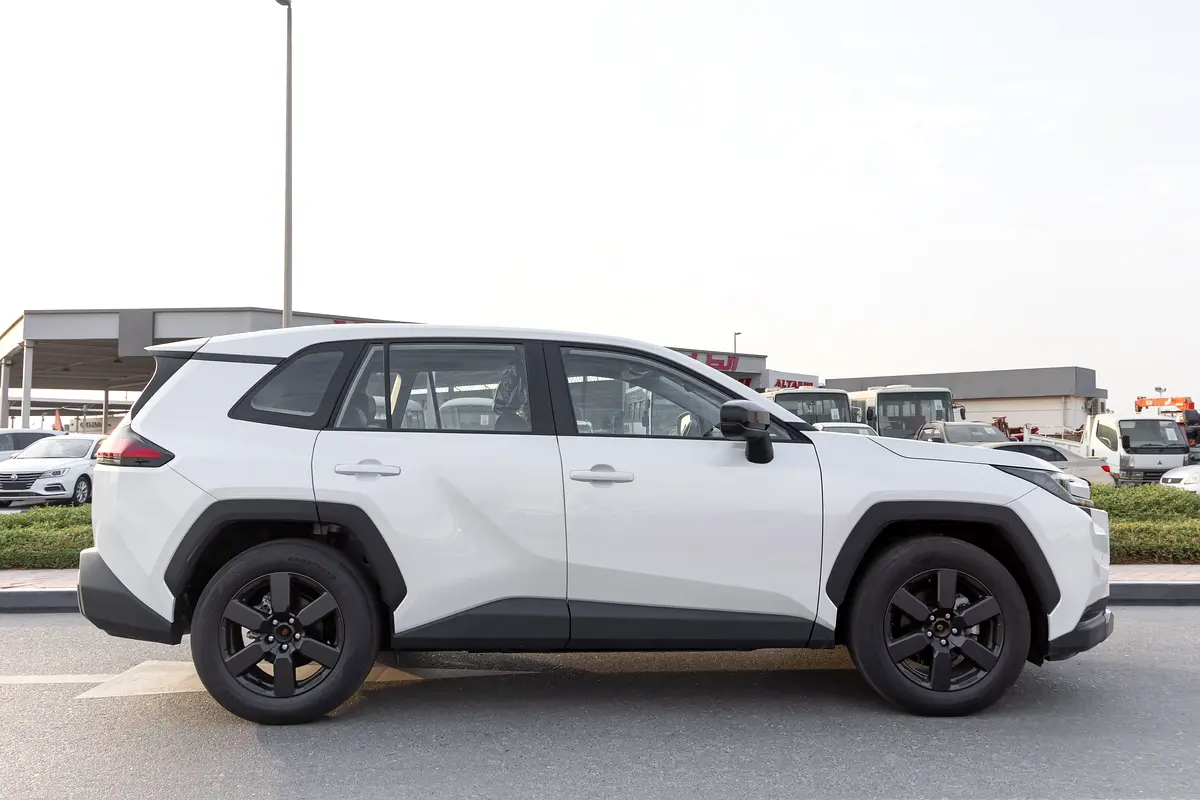 Toyota Rav 4, 2026 — фото 7 из 10