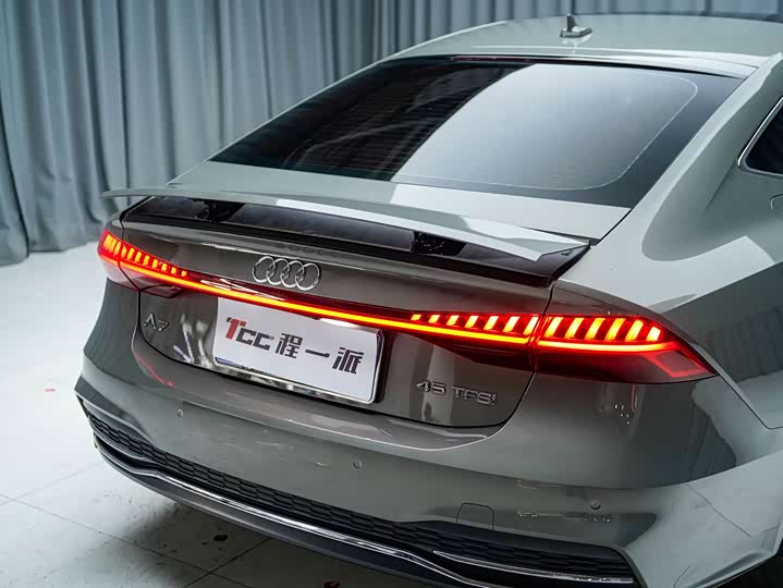 Audi A7, 2023 — фото 8 из 9