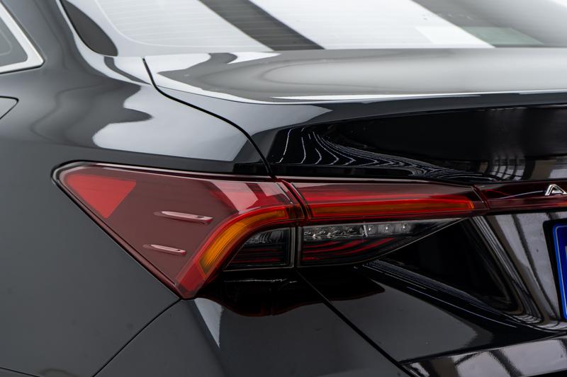 Toyota Avalon, 2022 — фото 10 из 12