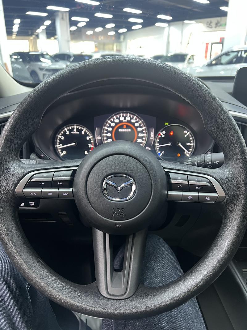 Mazda CX-50, 2023 — фото 8 из 12