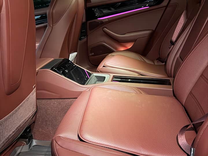 Porsche Panamera, 2025 — фото 5 из 7