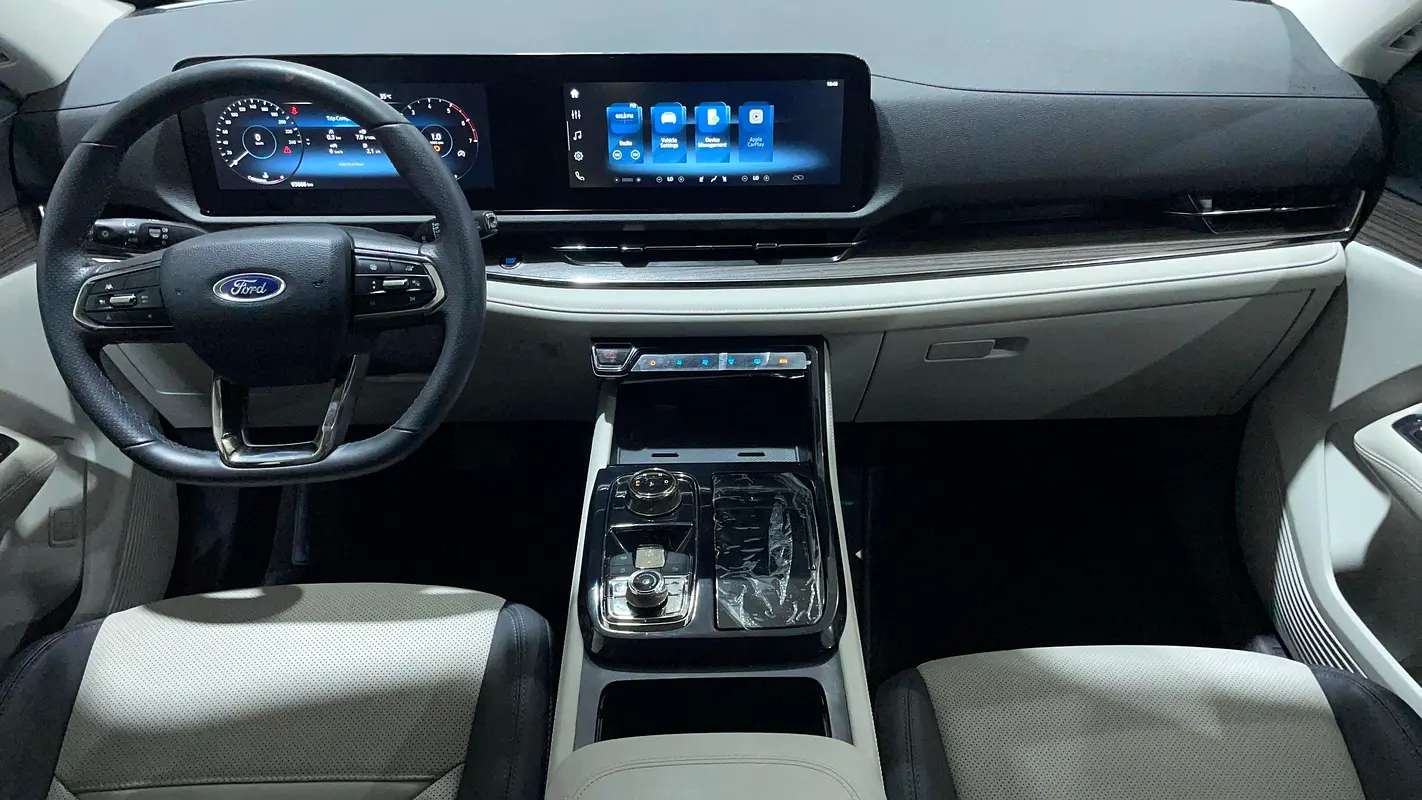 Ford Territory, 2024 — фото 7 из 10