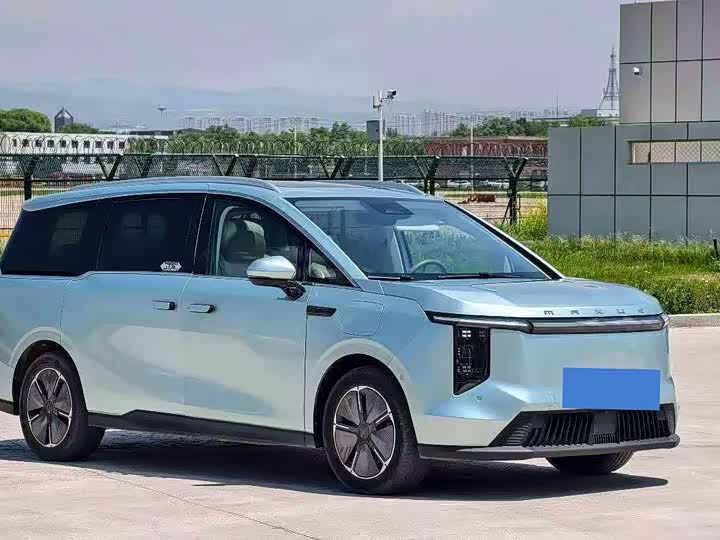 Maxus Mifa 7, 2023 — фото 3 из 9