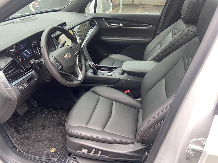 Cadillac XT6, 2024 — фото 8 из 9