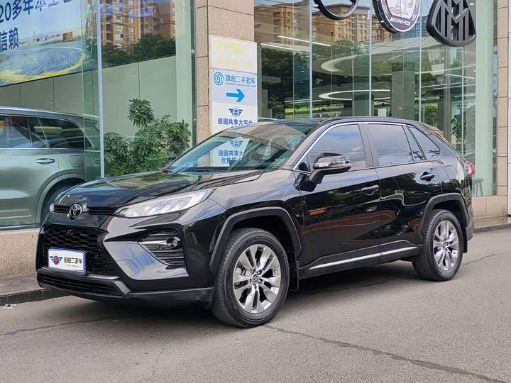 Toyota Wildlander, 2022 — купить в Иванове под ключ