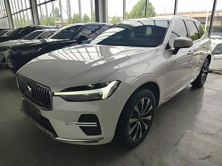 Volvo XC60, 2022 — купить в Белгороде под ключ
