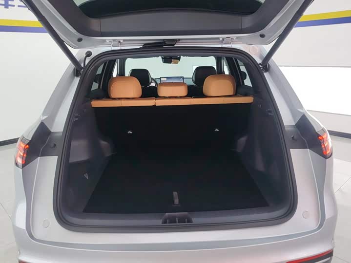 Geely Galaxy Starship 7, 2025 — фото 4 из 9