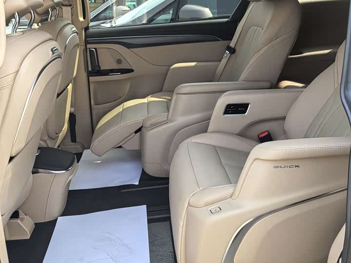 Buick GL8 Hybrid, 2025 — фото 9 из 9