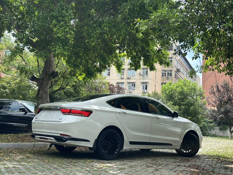 Geely Emgrand GT, 2021 — фото 5 из 12