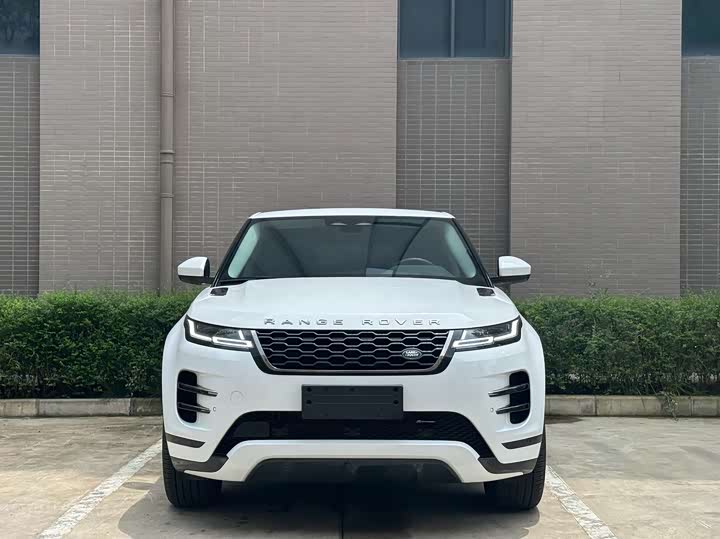 Land Rover Range Rover Evoque L Hybrid, 2022 — фото 2 из 9