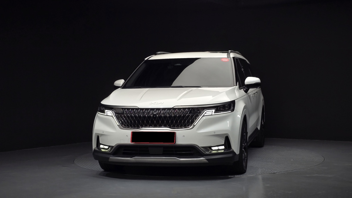 Kia Carnival, 2023 — фото 3 из 12