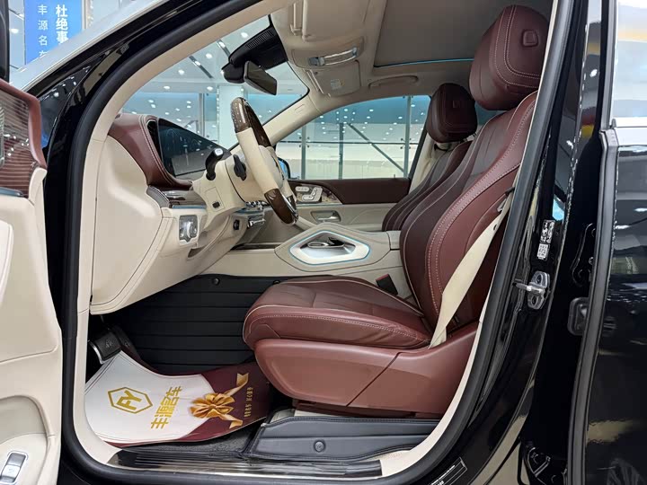 Mercedes-Benz Maybach GLS, 2022 — фото 4 из 9