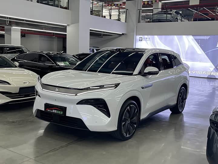 BYD Tang L, 2025 — купить в Санкт-Петербурге под ключ