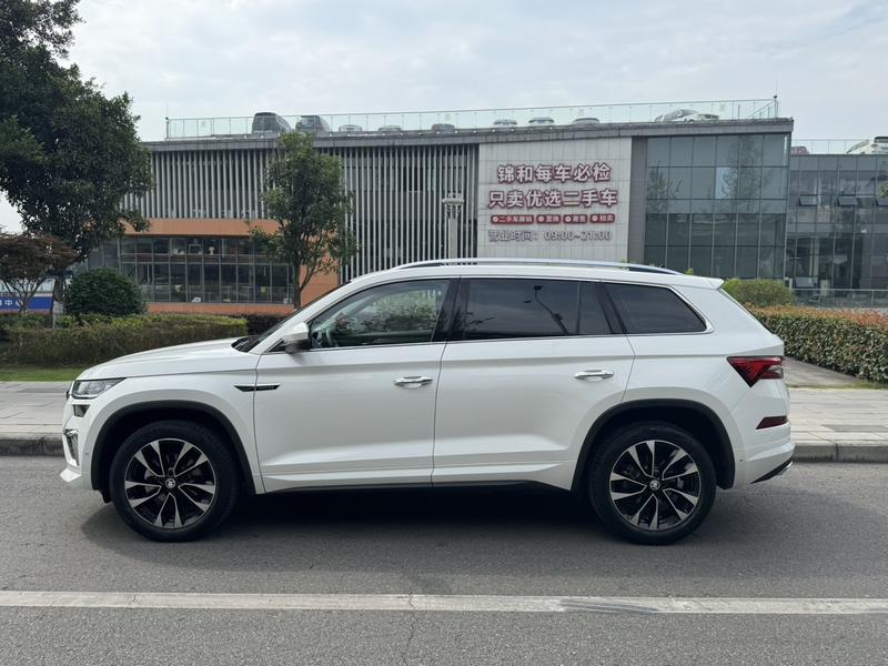 Skoda Kodiaq, 2022 — фото 4 из 11