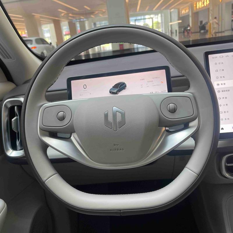 Leapmotor B10, 2025 — фото 8 из 10