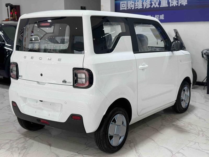 Geely Galaxy Panda Mini, 2026 — фото 6 из 9