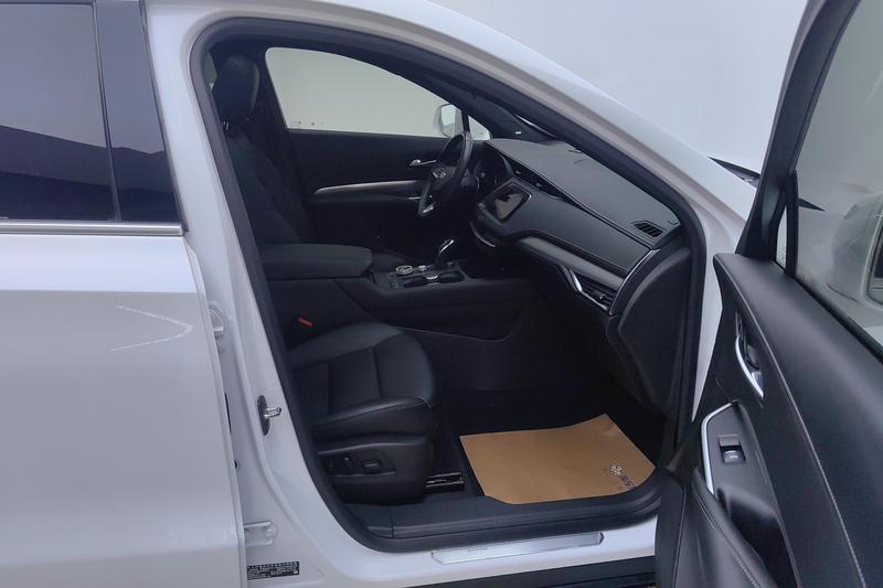 Cadillac XT4, 2022 — фото 12 из 12
